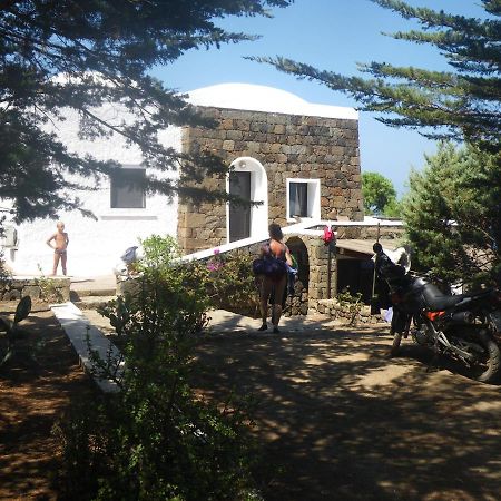 Sull'Arco Dell'Elefante Villa Tracino Exterior photo